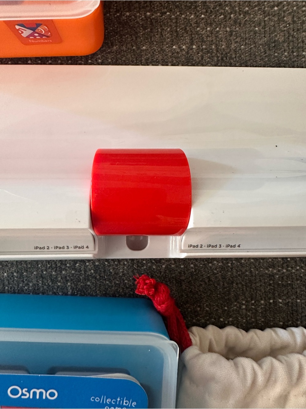 Osmo Interactive Learning Game Set with Markers and eraser bag - Picture 2 of 3